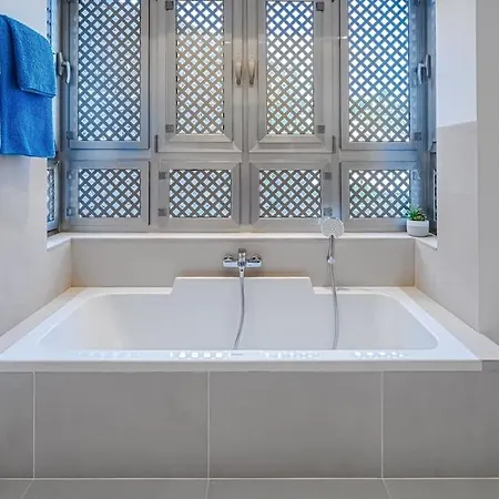 Luxury 2 Bedrooms In Palm-mar, Tenerife Apartment