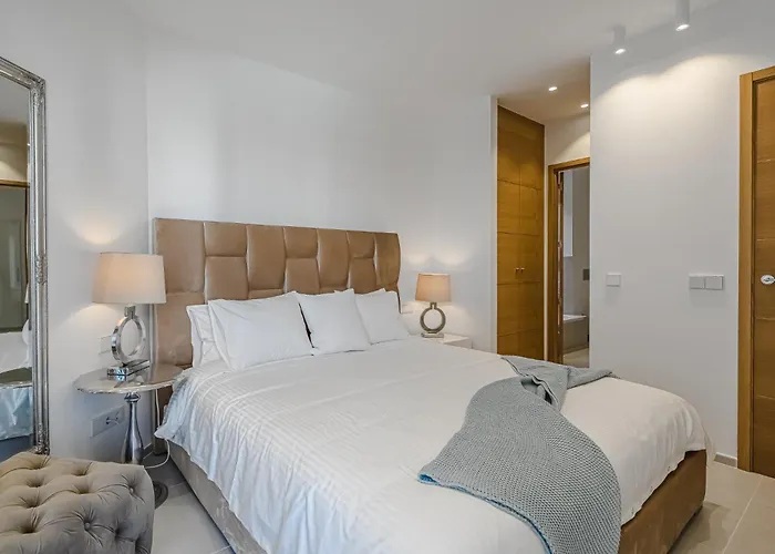 Luxury 2 Bedrooms In Palm-mar, Tenerife Palm-mar